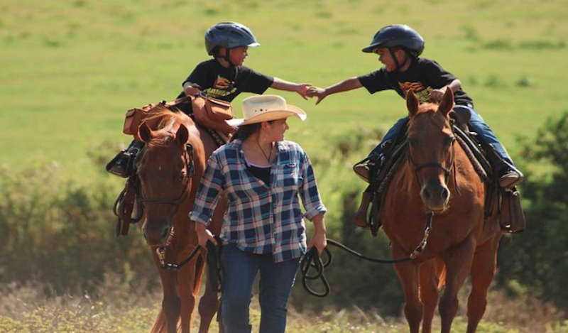 Horseback-Riding-for-Kids